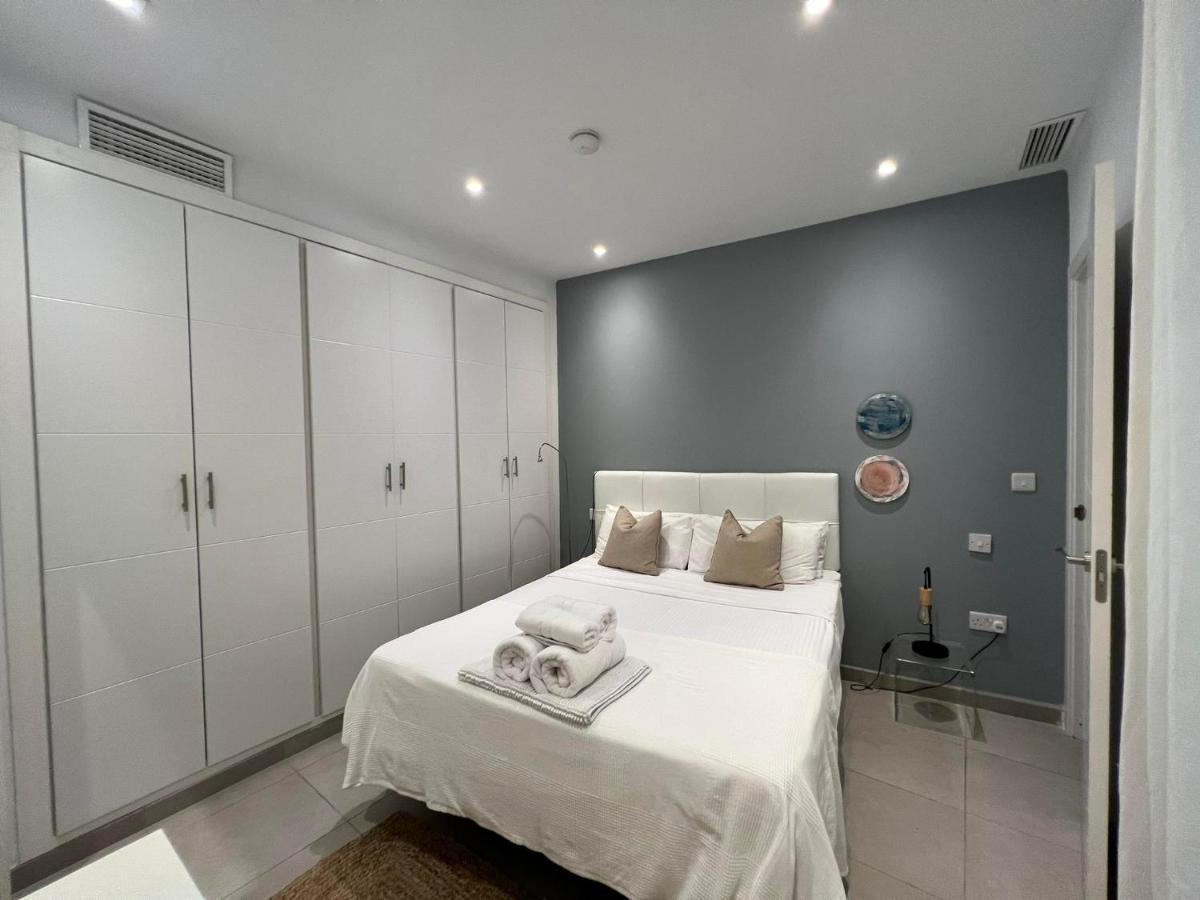 Апартаменты 1Br Hidden Gem At The Nook Гибралтар Экстерьер фото